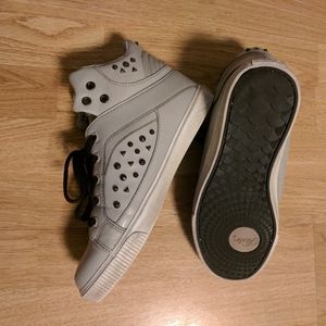 Ladies Grey Shoes with Black Studs